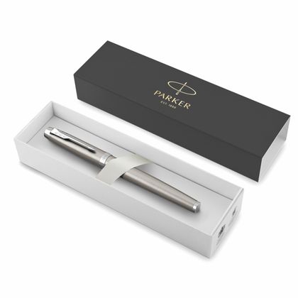 Ручка роллер "IM Essential Brushed Metal CT" 0,5 мм, метал., подарочн. упак.,серебристый/черный, стерж. черный