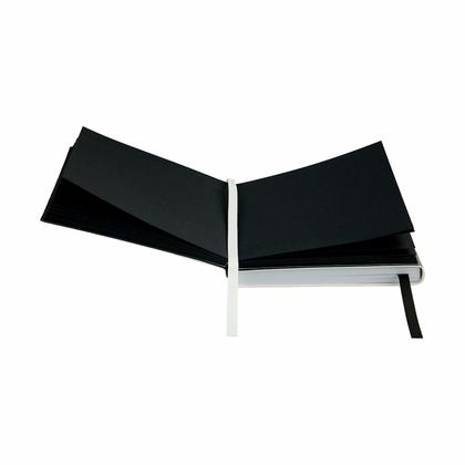 Скетчбук "Sketchmarker Black&White" 12*12 см, 140 г/м2, 120 л., бумага черная/белая