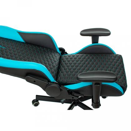 Кресло игровое Бюрократ Knight Neon экокожа, черный/голубой соты, крестов. металл